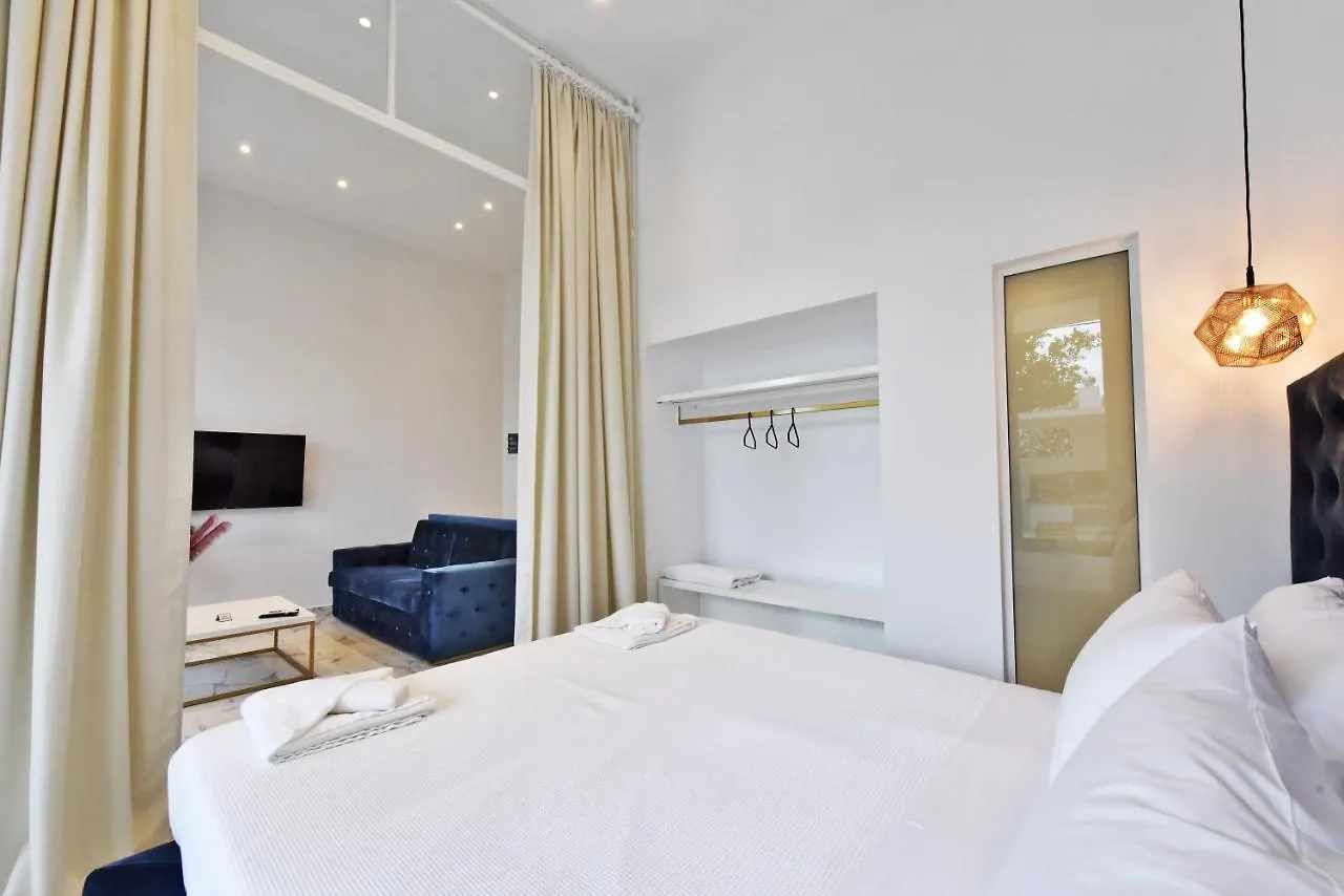 4 Elements Seaside Luxury Suites By Rentalspro Services Nea Moudania Halkidiki Apartment