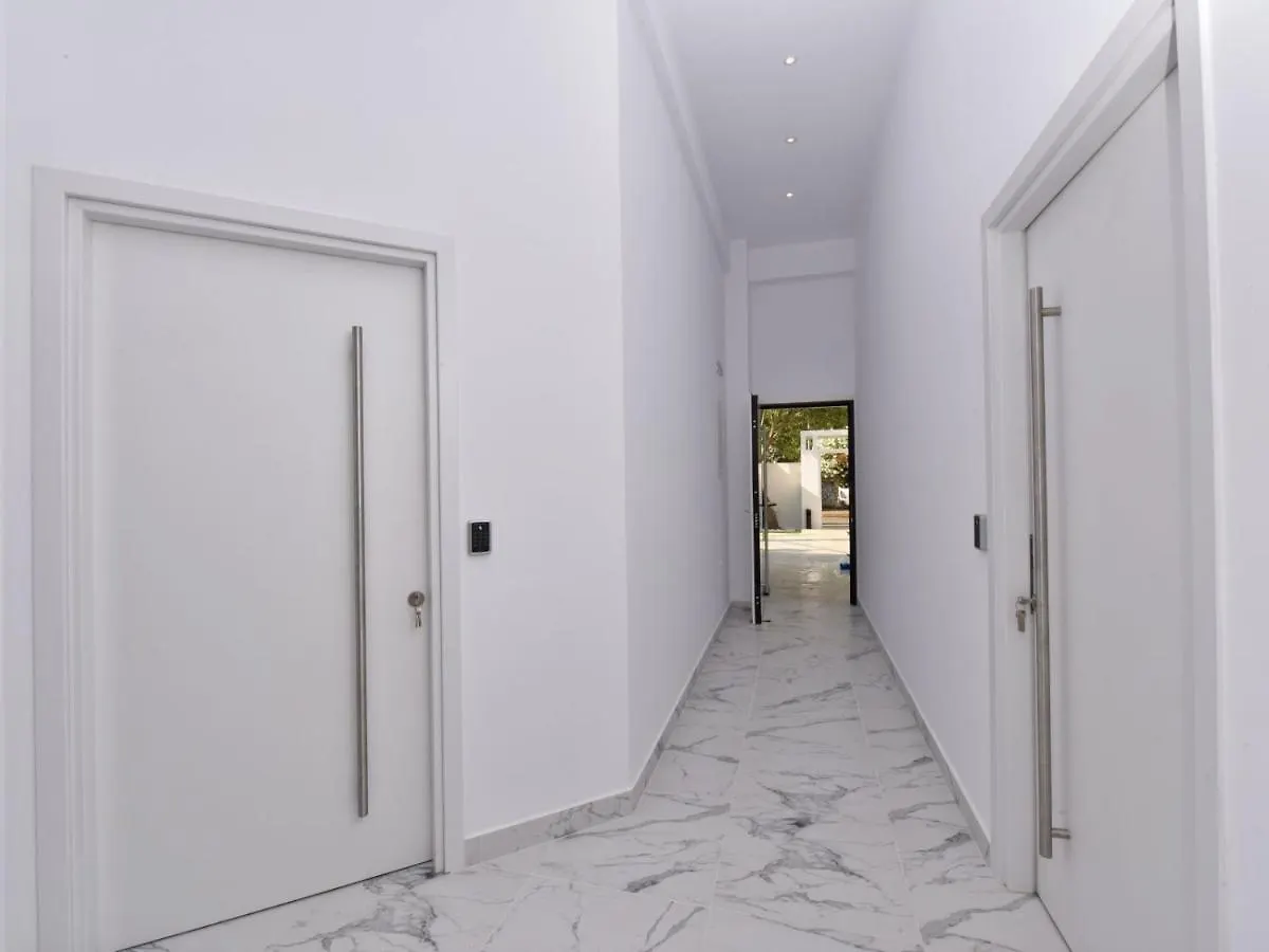 4 Elements Seaside Luxury Suites By Rentalspro Services Nea Moudania Halkidiki