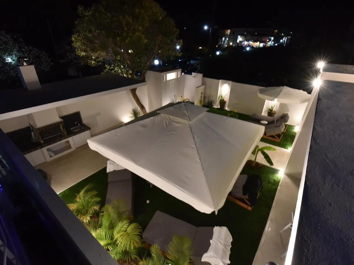 4 Elements Seaside Luxury Suites By Rentalspro Services Nea Moudania Halkidiki Apartment
