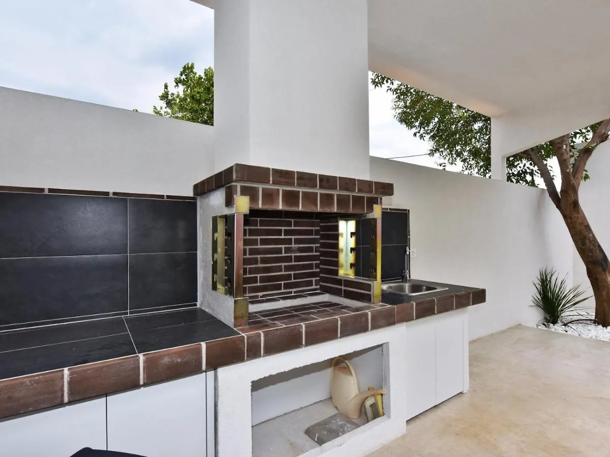 4 Elements Seaside Luxury Suites By Rentalspro Services Nea Moudania Halkidiki Apartment