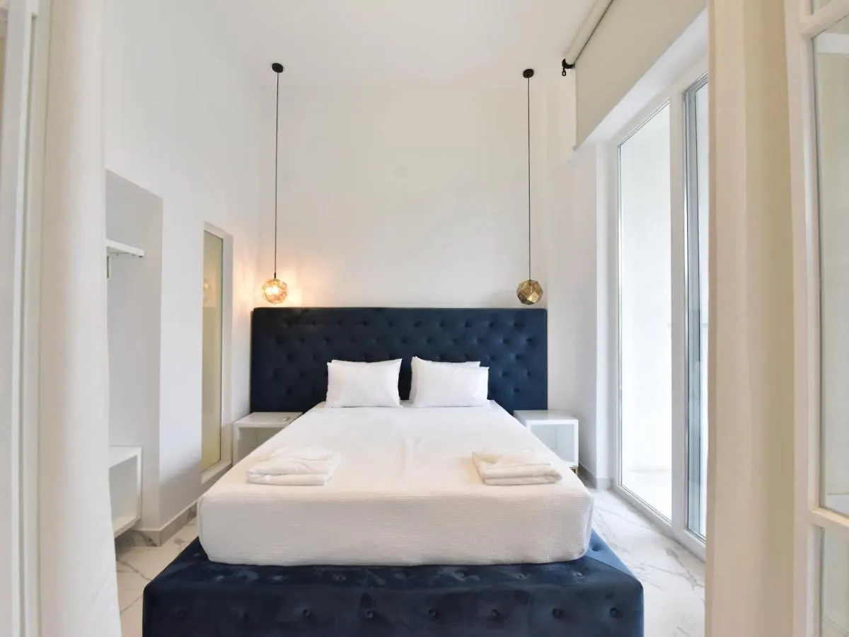 4 Elements Seaside Luxury Suites By Rentalspro Services Nea Moudania Halkidiki 0*,